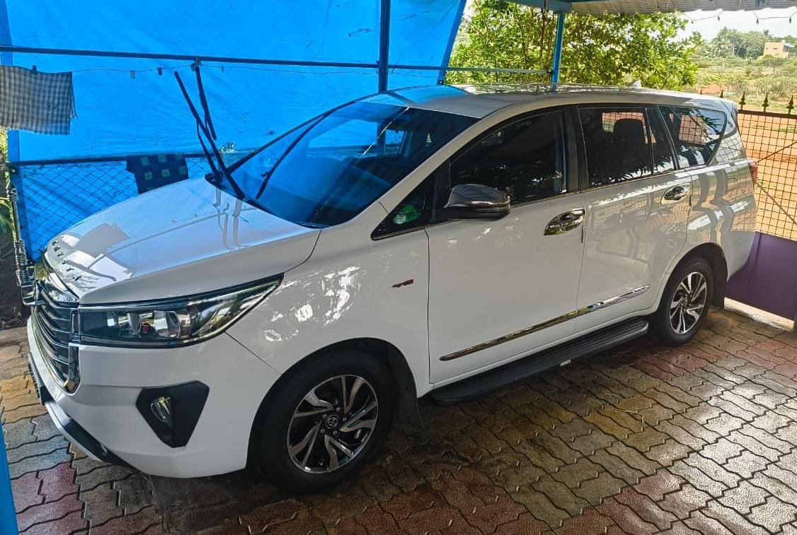 Sri Kaviya Travel Vehicles